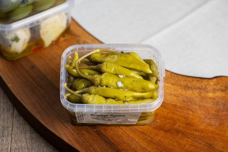 Eingelegte Peperoni fruchtig scharf