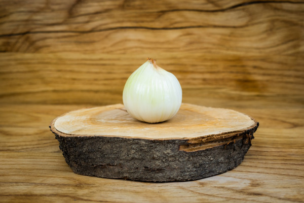 Gemüsezwiebel weiß