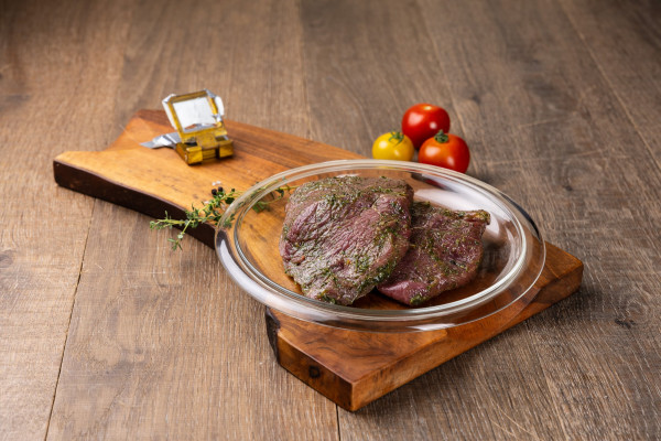 Rinderhüftsteak in Kräutermarinade