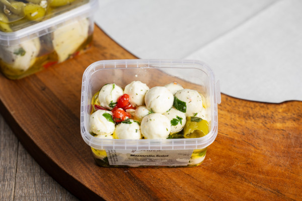 Mozzarella Salat