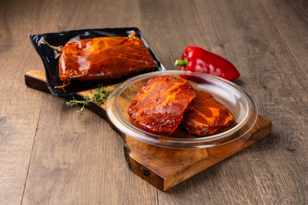 Schweinehalssteak in Paprikamarinade 1 Paar