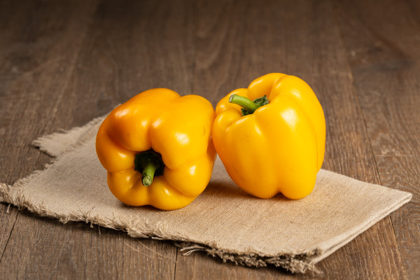 Paprika gelb 2 Stück